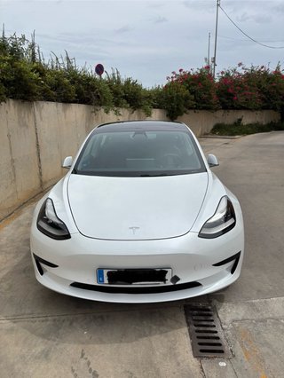 Tesla Model 3 2020