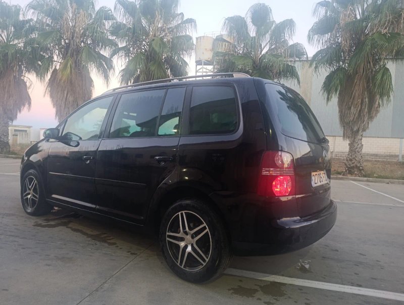 Volkswagen Touran 1.9 TDI Advance 2006, foto 3