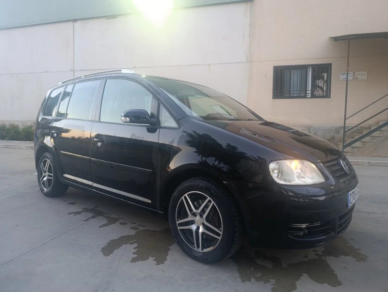 Volkswagen Touran 1.9 TDI Advance 2006, foto 6