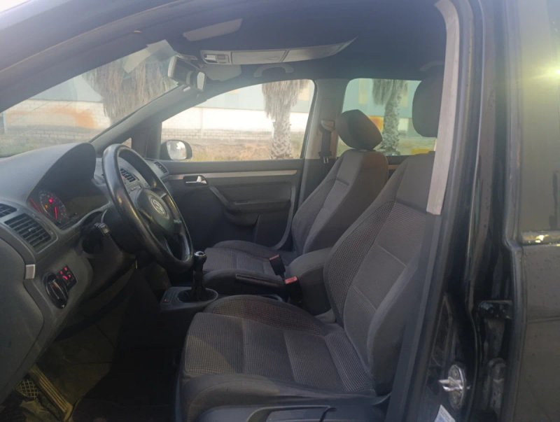Volkswagen Touran 1.9 TDI Advance 2006, foto 8