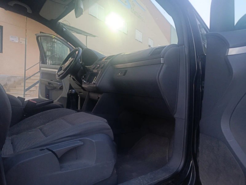 Volkswagen Touran 1.9 TDI Advance 2006, foto 11