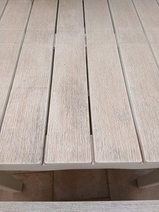 Mesa y 2 banquetas jardín