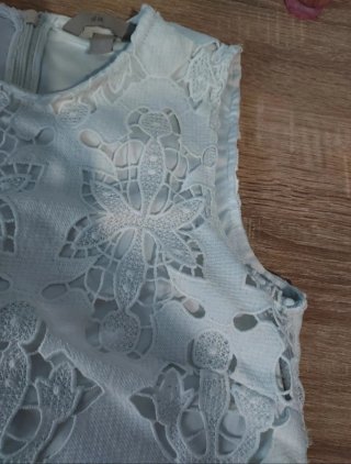 Blusa H&M Talla XS Encaje Floral