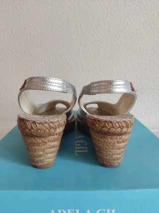 Sandalias cuña Montané talla 39