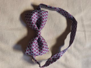 Tirantes y pajarita morado y plateado
