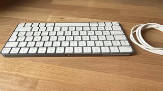 Combo Teclado Magic Touch ID Frances + Mouse Apple