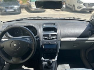 Renault Clio 1.2 16V gasolina 2003