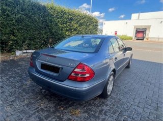 Mercedes-Benz Clase E 2004