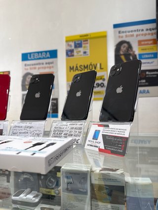 iPhone 11 128GB Negro/Rojo