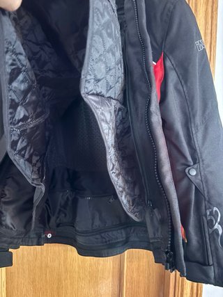 Chaqueta y pantalón de moto mujer iXS