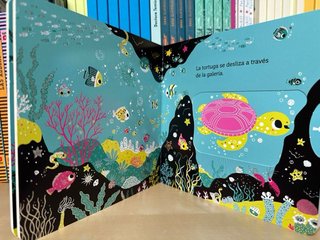 0-3 NUEVO Un paseo por el océano. Libro infantil