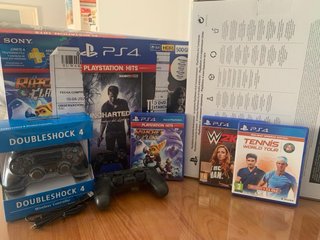 PS4 Slim 500GB + 2 Mandos + Juegos