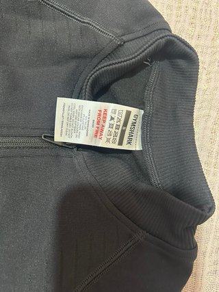 Gymshark Top Deportivo Manga Larga Negro Sin Usar