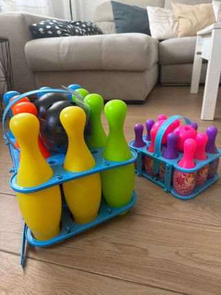 Juego de bolos para niños. Regalo otro juego pequñ