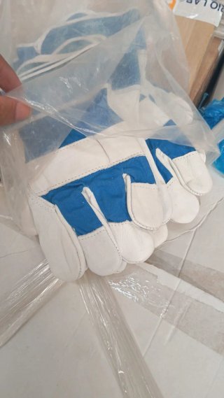 Lote Ropa Trabajo (Botas, Chalecos, Gafas, Polos)