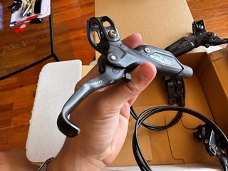 Frenos SRAM Code G2R 4 pistones