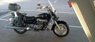 Hyosung Aquila 125