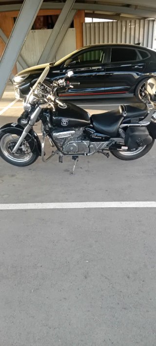 Hyosung Aquila 125