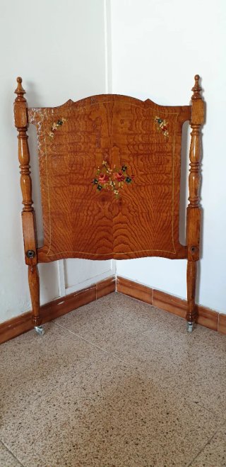 CUNA DE MADERA CON COLCHÓN Y TRANSPORTE INCLUIDO