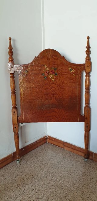 CUNA DE MADERA CON COLCHÓN Y TRANSPORTE INCLUIDO