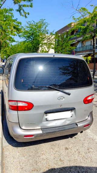 Hyundai H-1 1999