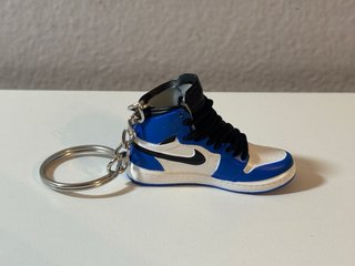 Llavero Mini Sneaker azul y blanco
