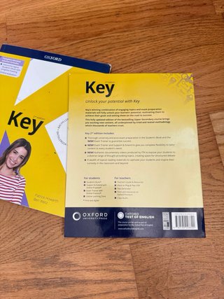 Inglés Student’s Book + Key 1r Bachillerato