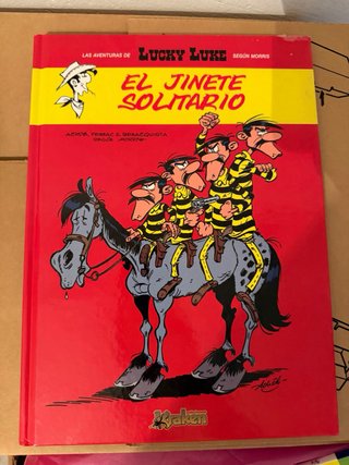 LOTE 6 CÓMICS INFANTILES – GERONIMO STILTON, ZIPI