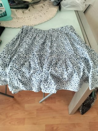 Ropa variada nueva