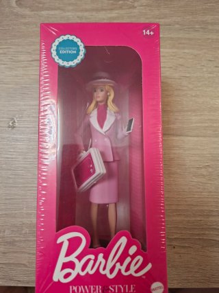Barbie Power Style - Muñeca Coleccionista
