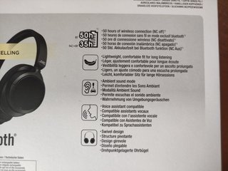 JVC cuffie wireless design pieghevole