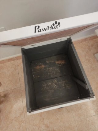 Caseta para gatos PawHut con rascador