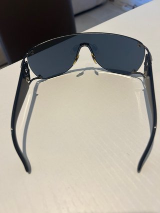 Occhiali da sole Gucci neri e argento