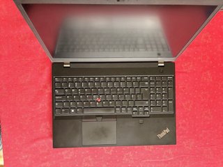 Lenovo Thinkpad T15p Gen 3 | i7-12700H | RTX 3050