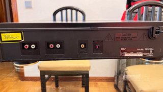 Lector CD Denon DCD-920 con control remoto RC-220.