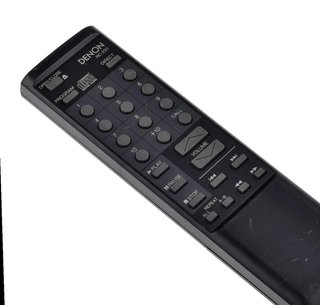 Lector CD Denon DCD-920 con control remoto RC-220.