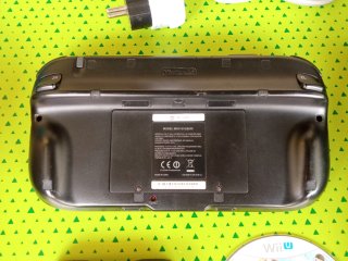 Nintendo Wii U 32GB + Gamepad, Juego y Cables