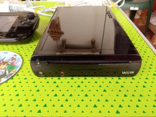 Nintendo Wii U 32GB + Gamepad, Juego y Cables