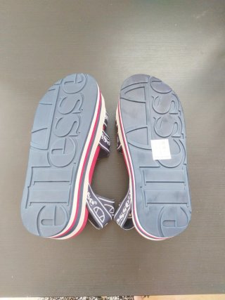 Sandalias Ellesse Plataforma Talla 39.5 Rojas