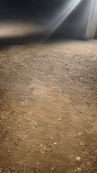Se alquila parcela de 1000 metros con agua