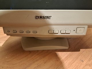 Monitor Sony Trinitron Multiscan 200ES 17