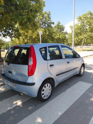 Mitsubishi Colt 2005