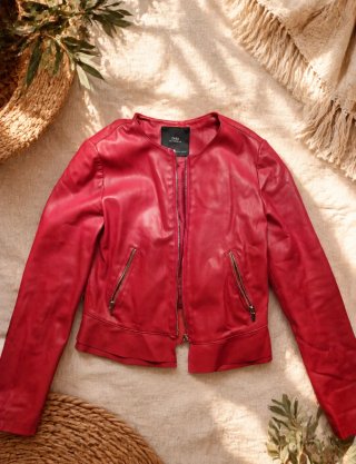 Chaqueta Zara Roja