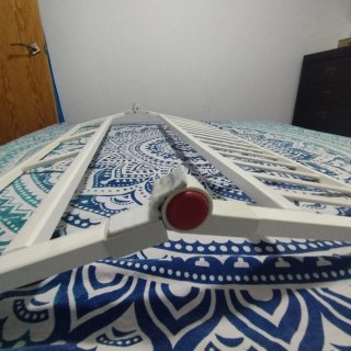 Barrera protectora de madera para cama infantil