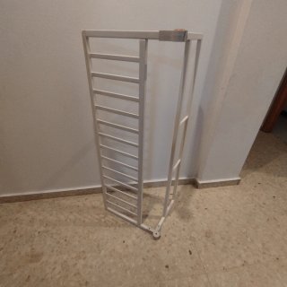 Barrera protectora de madera para cama infantil