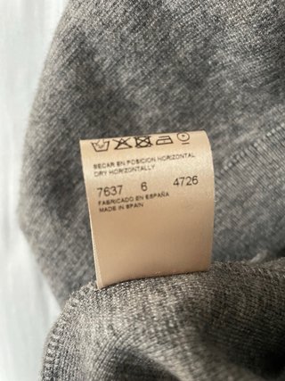 Chaqueta Naulover gris con cuello de pelo