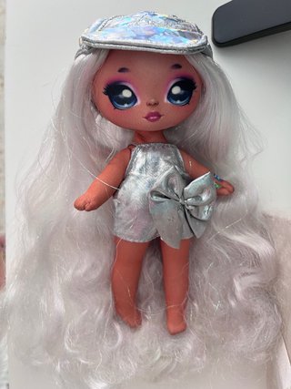 Muñeca Nanana Surprise