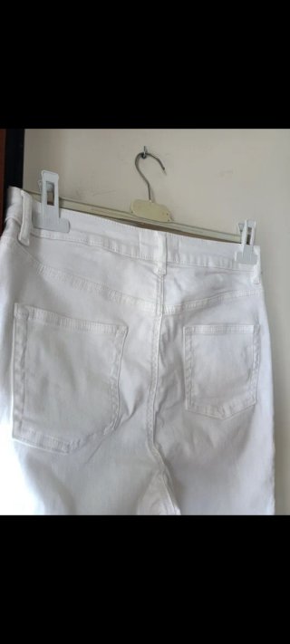 Pantalón vaquero blanco Primark