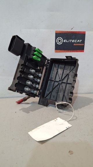 CAJA RELES / FUSIBLES Seat Leon (1M1)(11.1999->)
