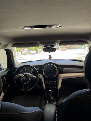 🚗 MINI COOPER 5 PUERTAS 1.5 136 CV